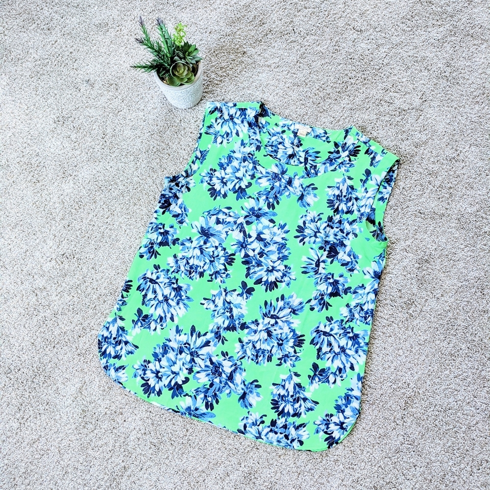 Green J. Crew Factory Photo Floral U- Shaped Hem Blouse Medium Bright